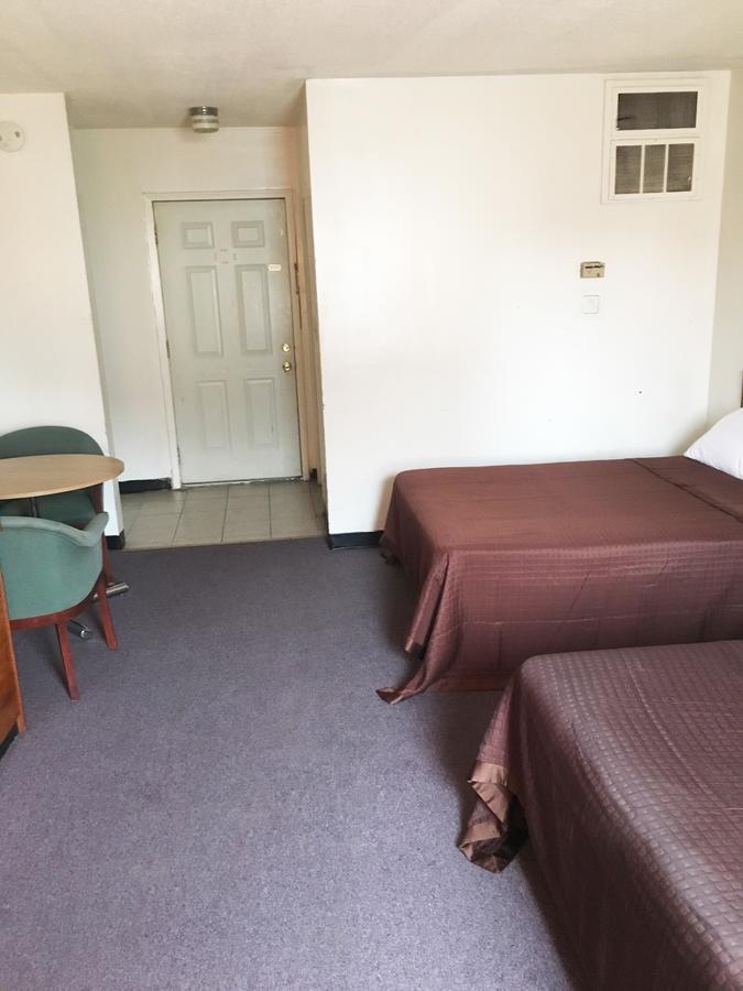 Village Motel Ellenville Zewnętrze zdjęcie