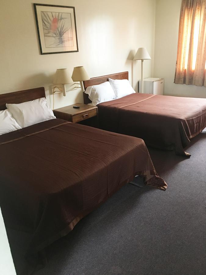 Village Motel Ellenville Zewnętrze zdjęcie